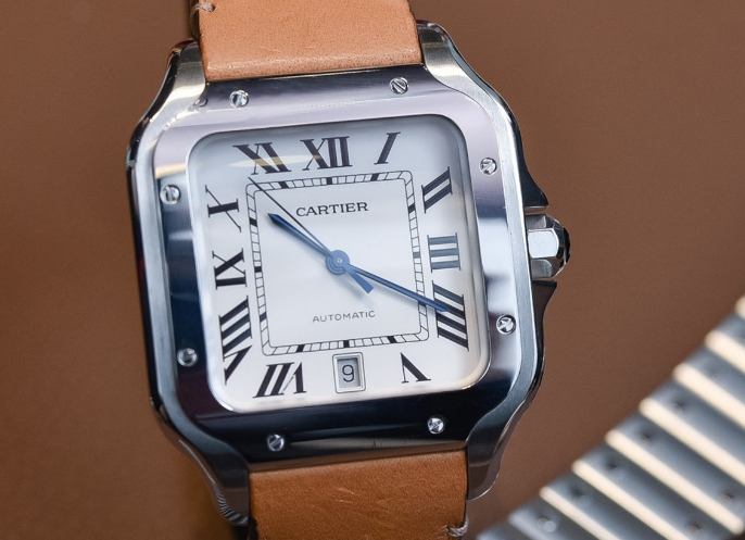 卡地亚手表表带有划痕该如何处理？（图）